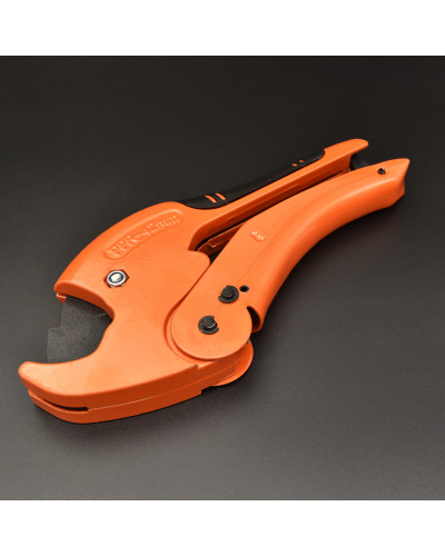 Ножницы ОРАНЖЕВЫЕ со съёмным лезвием для пластиковых трубVIEIR  (50/10шт), VIEIR